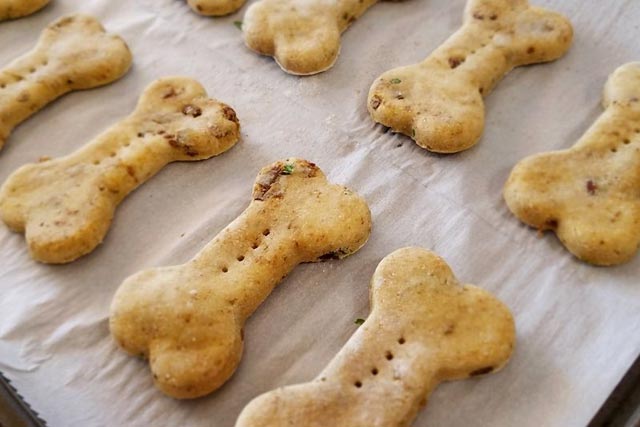 Chicken Dog Cookies
